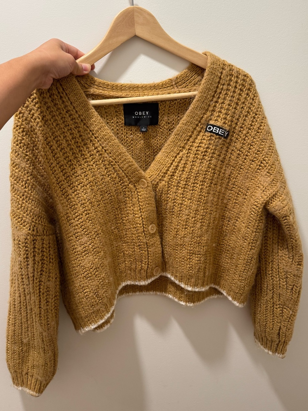 OBEY Chunky Knit Cropped Wool Alpaca Cardigan Size Small